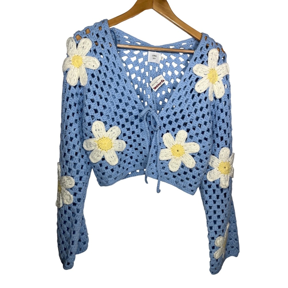 Luna Ivy Crochet Cardigan XS Blue Daisy Floral Applique Tie‎ Front Cropped Boho